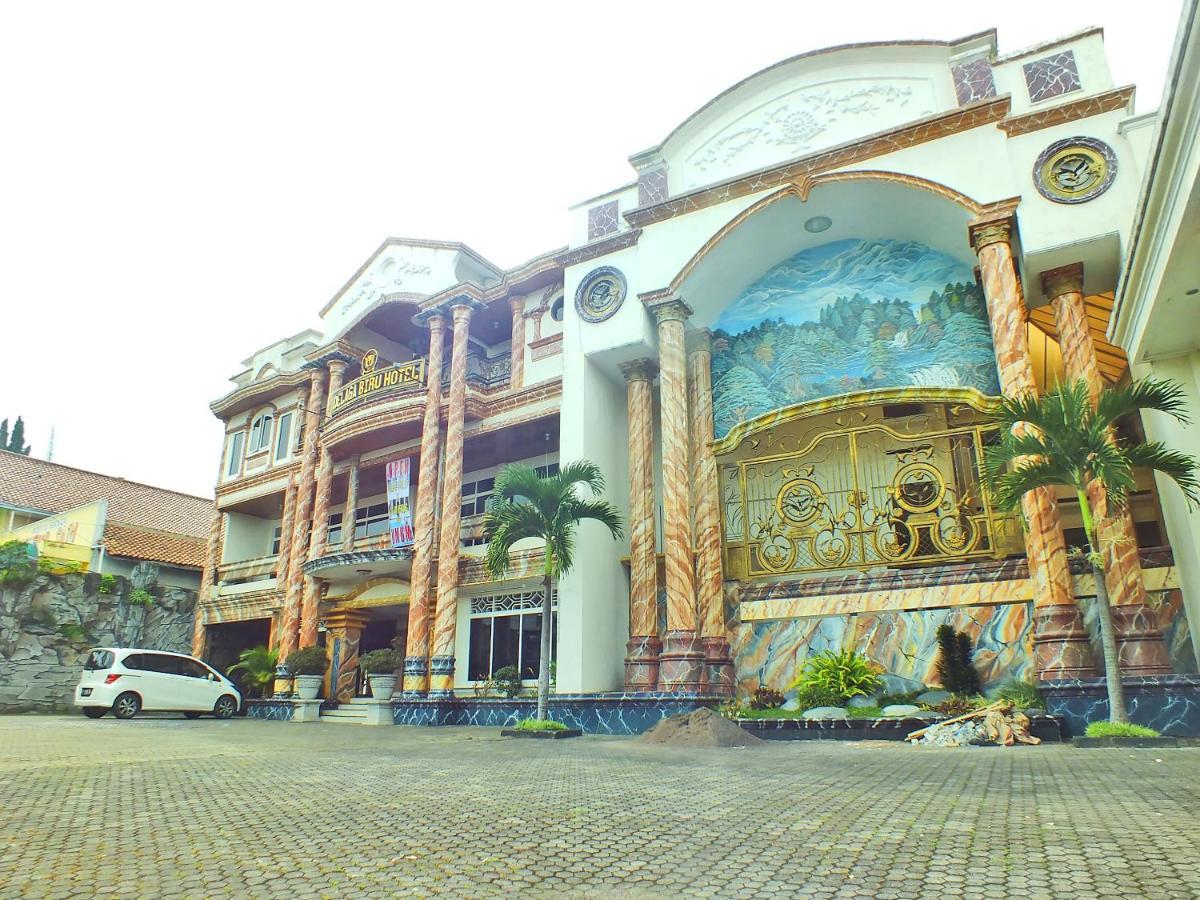 בוגור Delaga Biru Convention Hotel מראה חיצוני תמונה